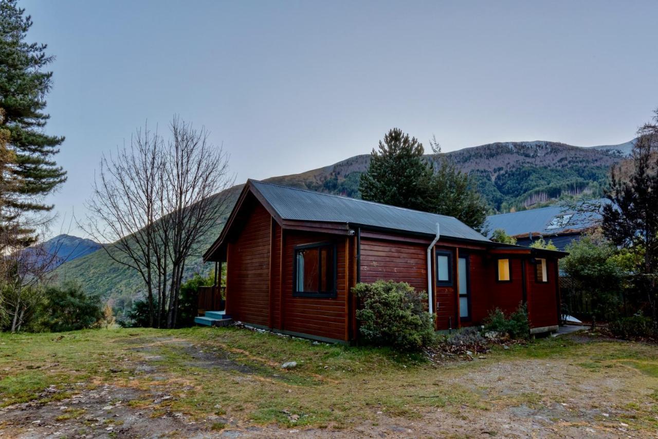 Kereru Cottage, Cosy Log Cabin, Serene Lake & Mountain Views Queenstown Eksteriør billede